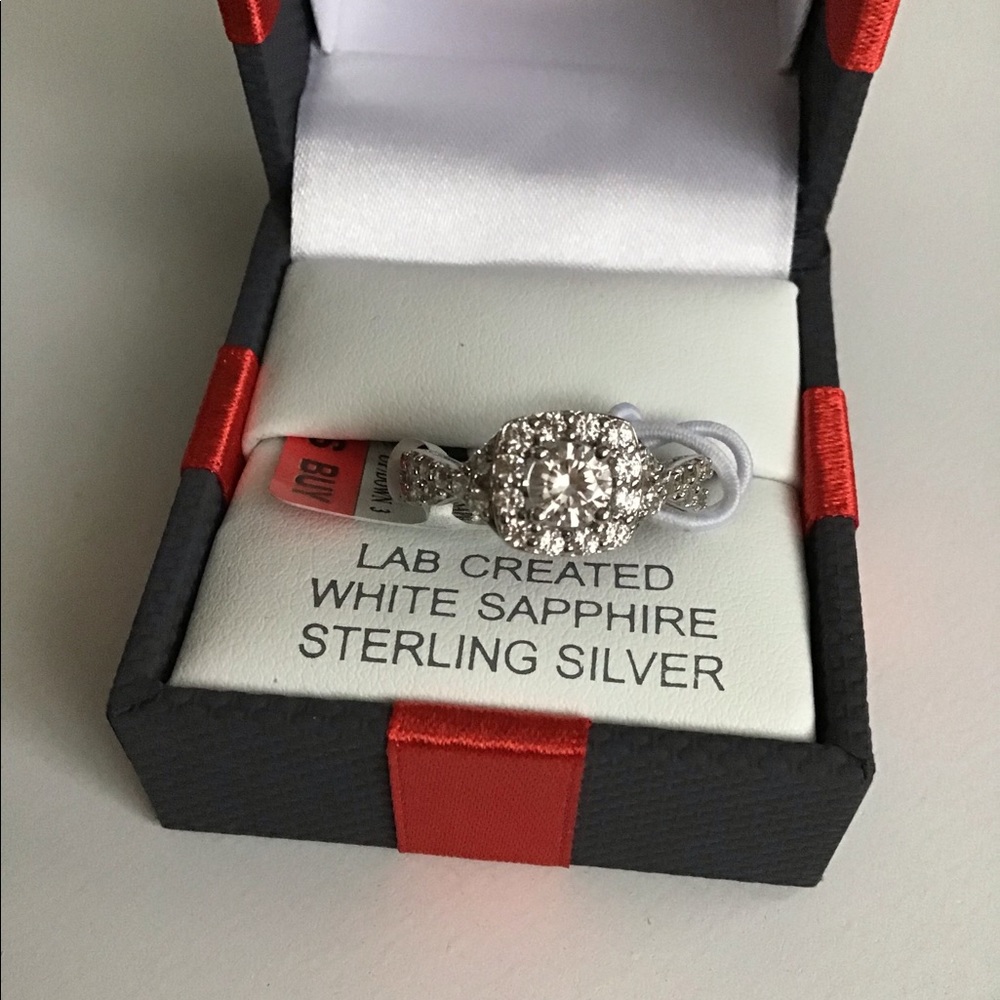 Diamond (white sapphire) silver ring size 7